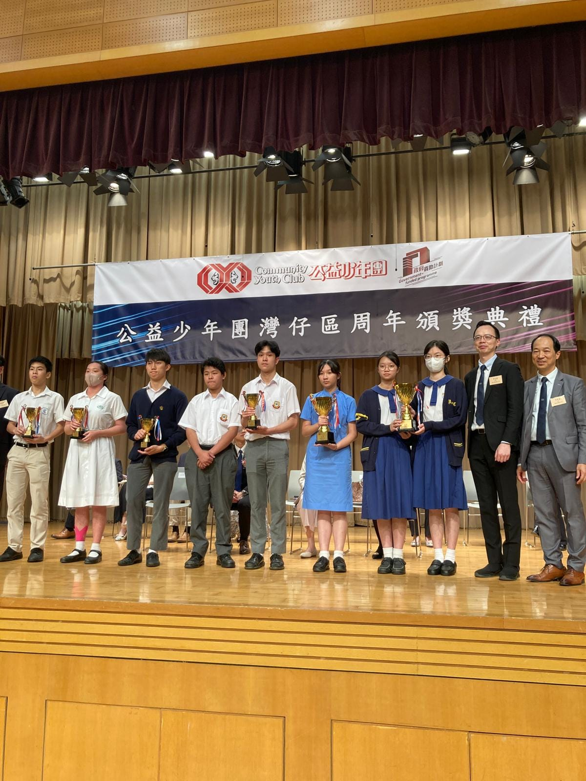本校學生熱心參與公益活動